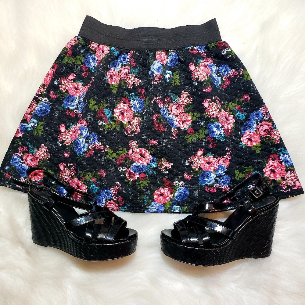 JOE B by Joe Benbasset Quilted Floral Skirt S